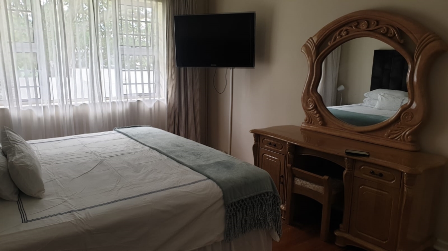 To Let 4 Bedroom Property for Rent in Beacon Bay Eastern Cape